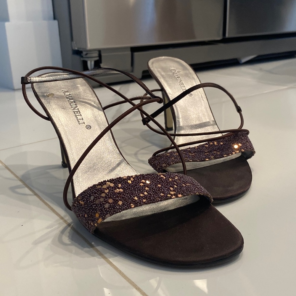 Amarinelli dark purple heals